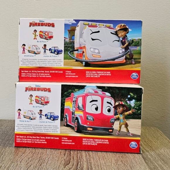 Disney Bundle 2 Junior Firebuds Action Figures Bo & Fash Violet Axl NWT - Picture 2 of 2